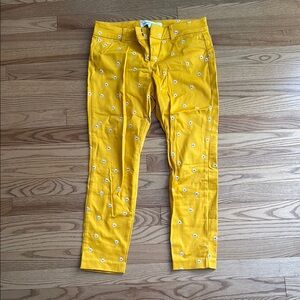 Old Navy Pixie Pants in Yellow with White Floral Detail